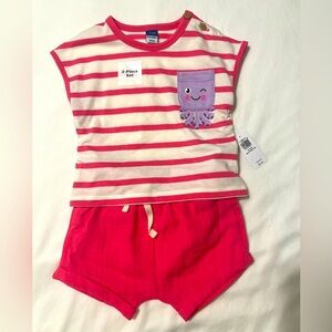Old Navy 2 piece set. 12-18 month